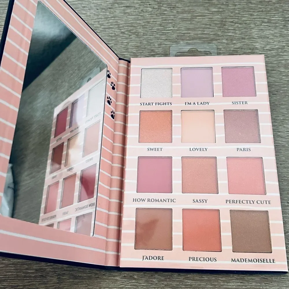 Disney The Aristocats Marie 12 Eyeshadow Palette Makeup